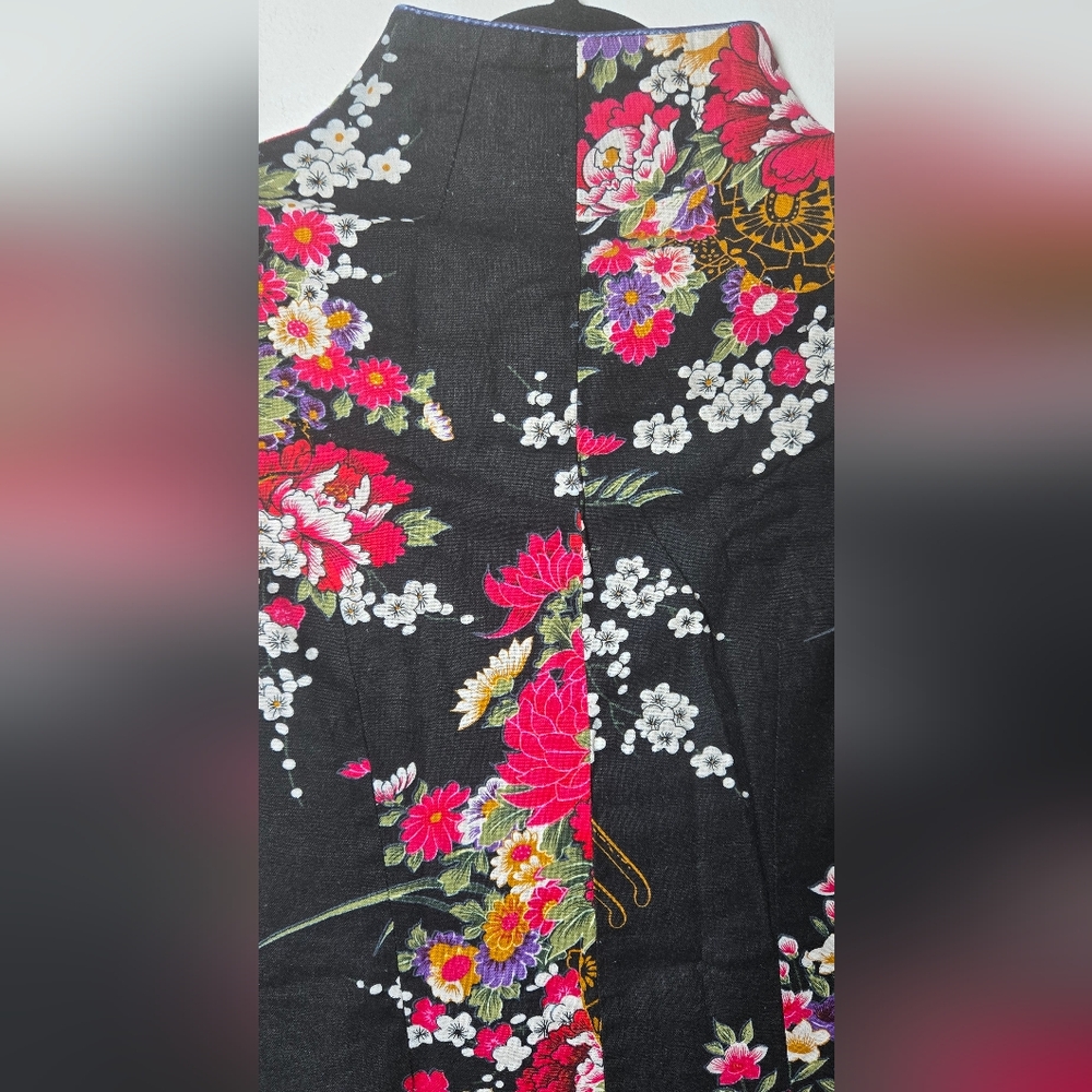 Womens Cotton Linen Short Sleeve Chinese Shirt with Flower Print Size M - Picture 8 of 16